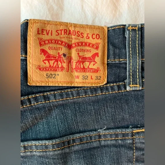 Levi Jeans - Men’s - Picture 2 of 3